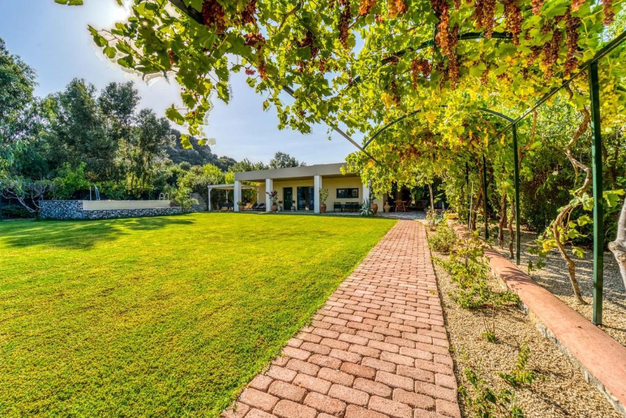 Heliophos Villa Aitheria كوتاري المظهر الخارجي الصورة