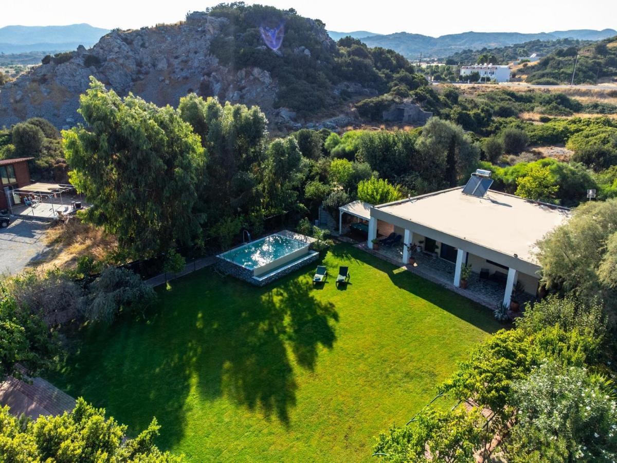 Heliophos Villa Aitheria كوتاري المظهر الخارجي الصورة